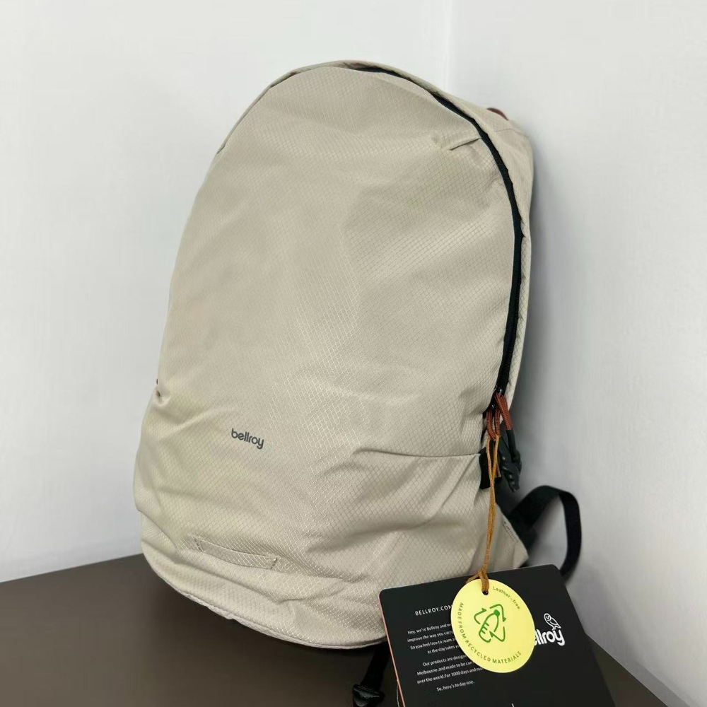 ベルロイ ライト デイパック 20L 軽量トラベルバックパッ - Outdoor Adventure Trips のレビューと価格